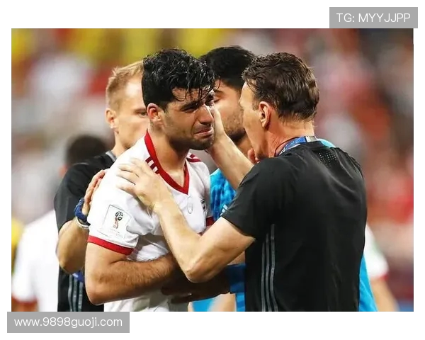 伊朗与中国足球比赛比分揭晓精彩瞬间回顾与分析